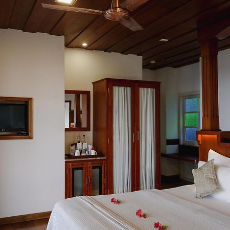 Spicetree Munnar Hotel Chinnakanal Exterior foto